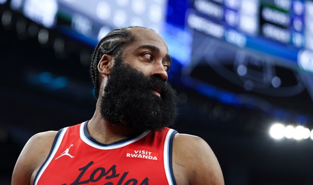 哈登去年和快船因续约产生分歧 前者想要两年1.1亿&amp;像巴特勒那样